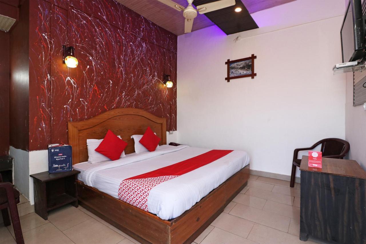 Oyo 81042 Rajput Resort Patiāla Exterior photo